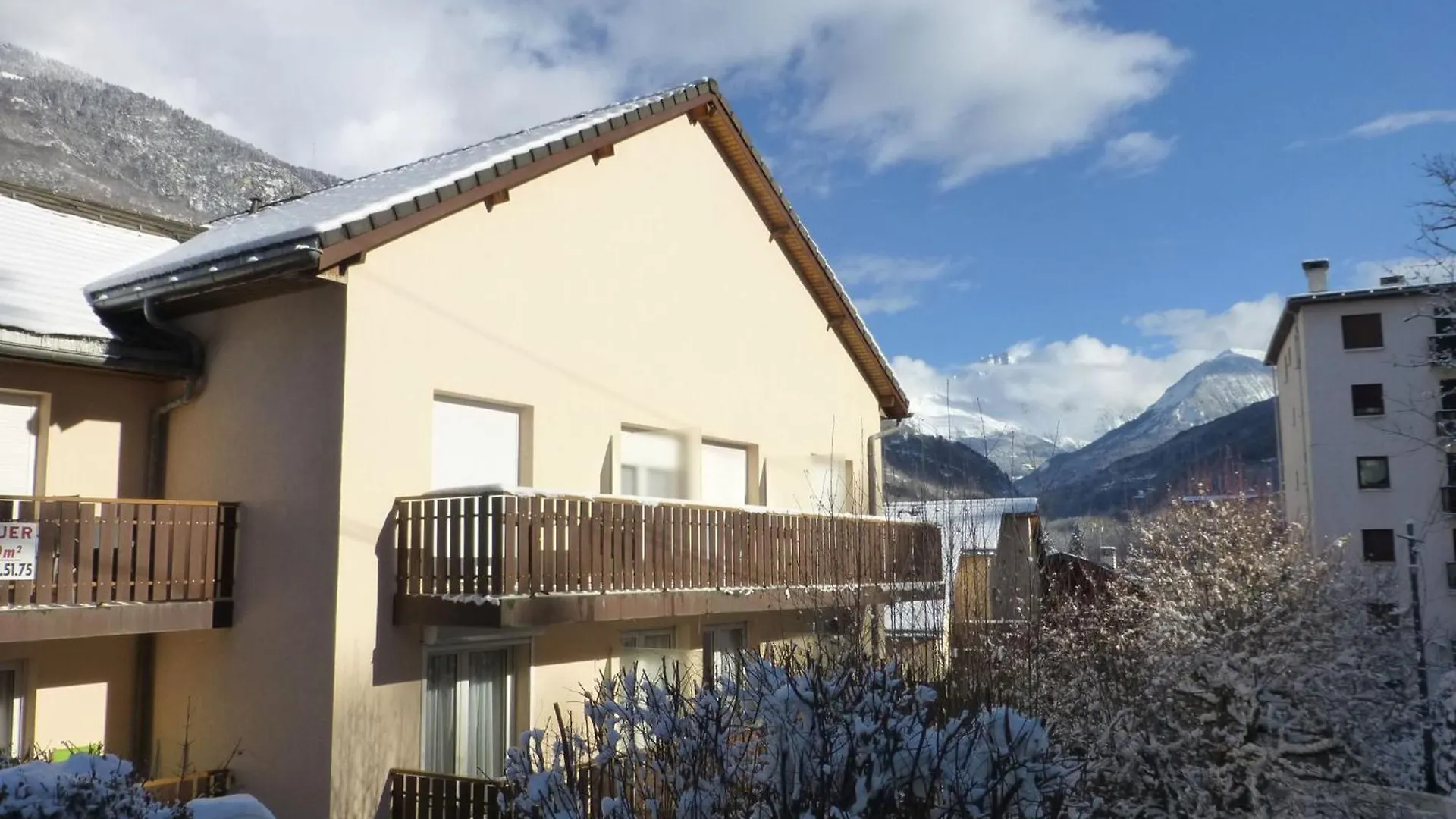 Apartment Studio 4 Pers, Balcon, Parking Couvert, Centre Brides-Les-Bains, Proche Thermes Et Telecabines - Fr-1-512-237