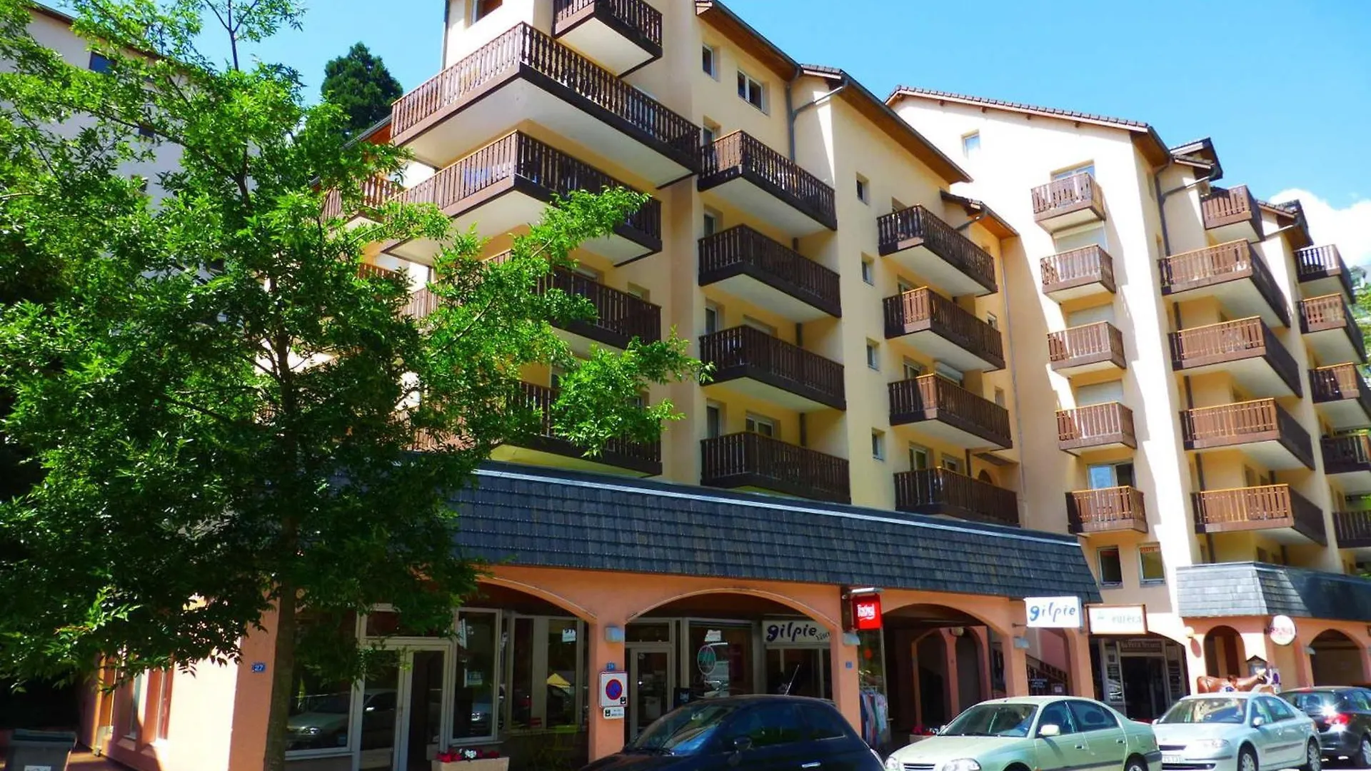 Studio 4 Pers, Balcon, Parking Couvert, Centre Brides-Les-Bains, Proche Thermes Et Telecabines - Fr-1-512-237 0*, Brides-les-Bains France